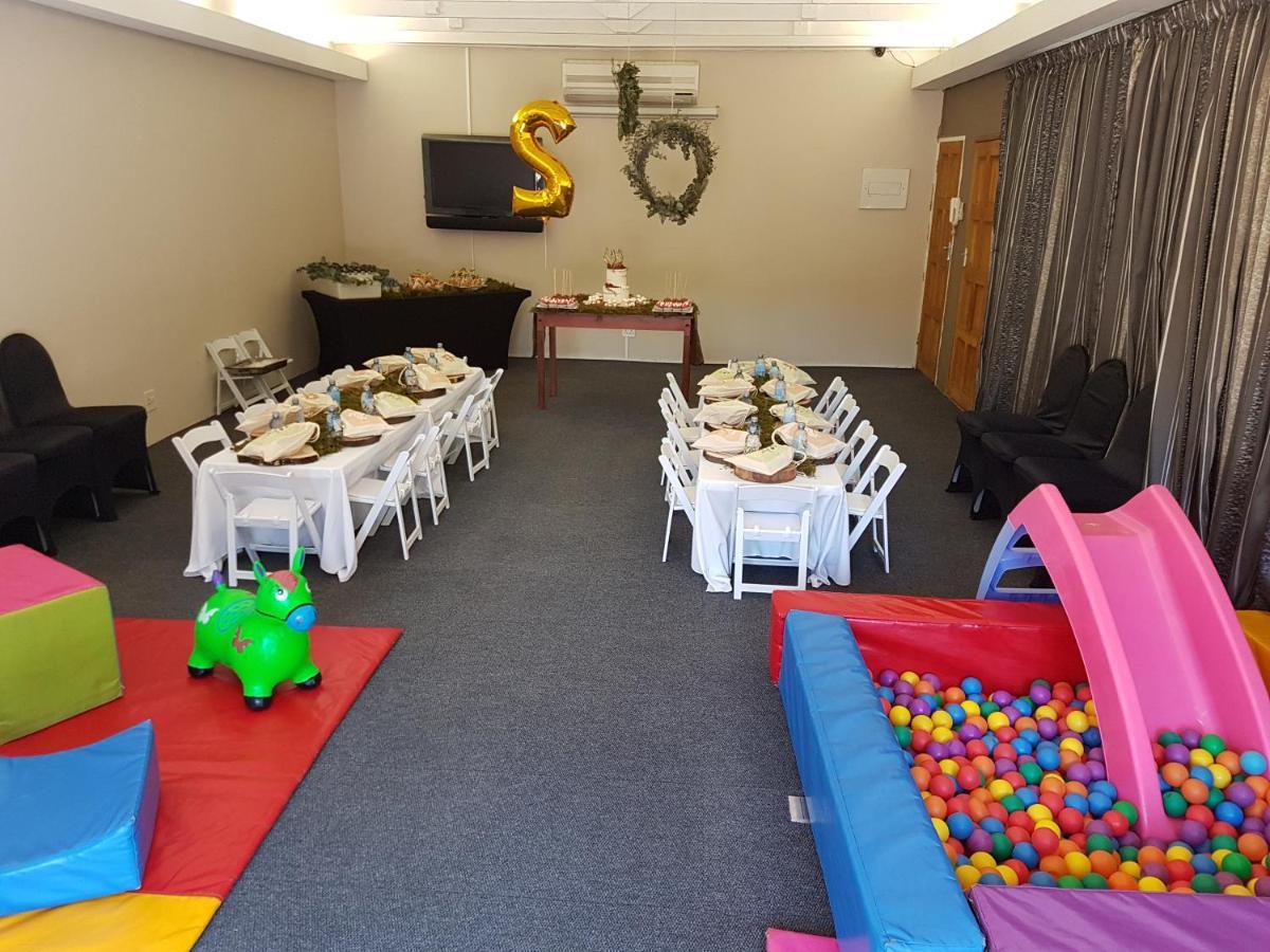 Cornerstone Guest Lodge Pretoria-Noord Buitenkant foto